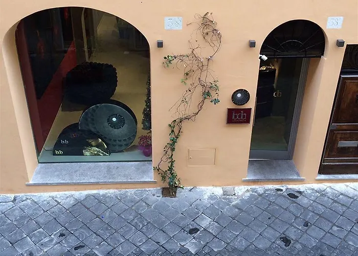 Bdb Margutta Pensión 4*