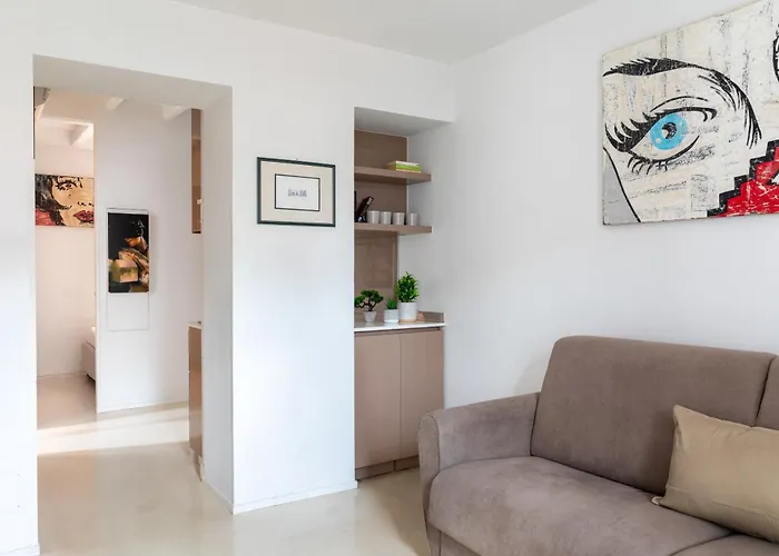 Pensión Bdb Margutta 4*